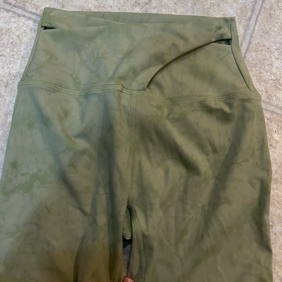 Astoria active wear set! - Picture 3 of 5